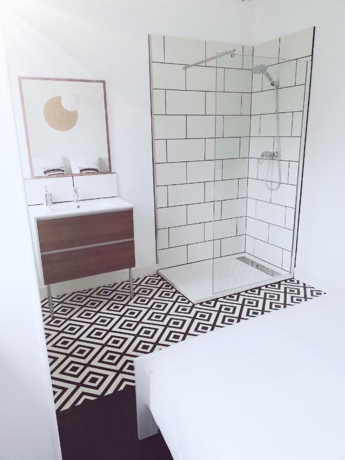 Suite 24 Appart'Hotel-3 Etoiles Льо Крезо Екстериор снимка