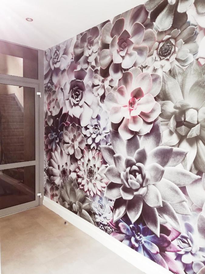 Suite 24 Appart'Hotel-3 Etoiles Льо Крезо Екстериор снимка