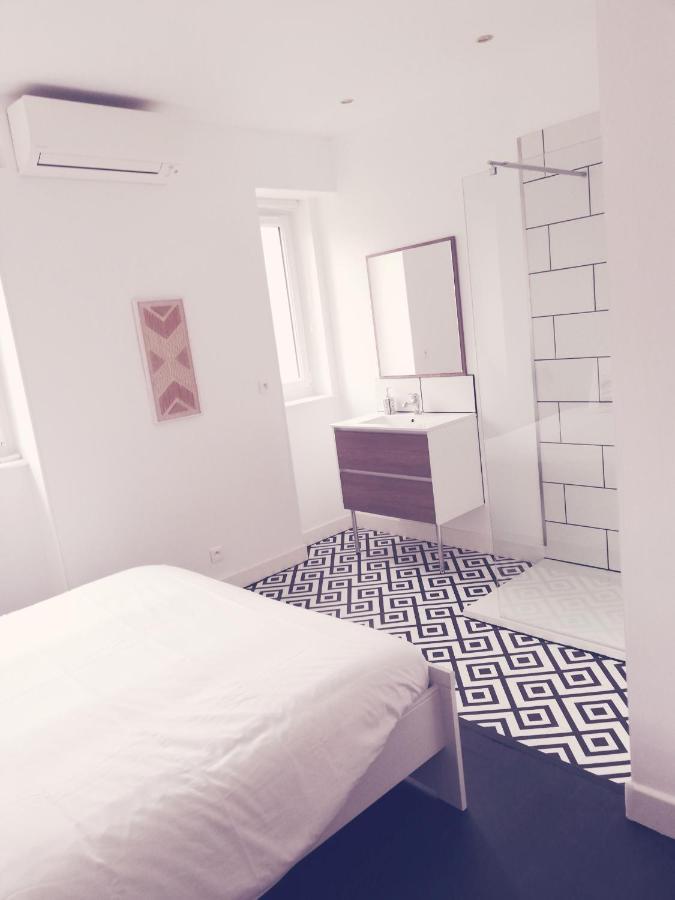 Suite 24 Appart'Hotel-3 Etoiles Льо Крезо Екстериор снимка